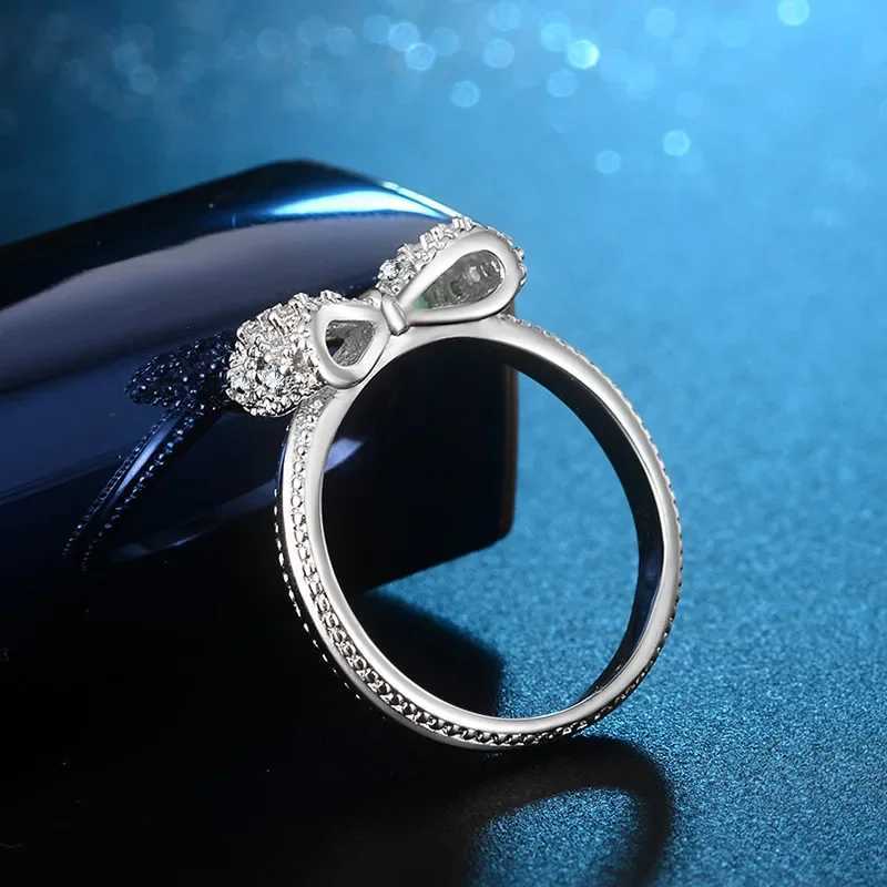 New Arrival Female Rings 925 Sterling Silver ly Bowknot Shed Jewelry Ring Micro Paved Bow Tie Zircon for Girl BirtayXJ250104