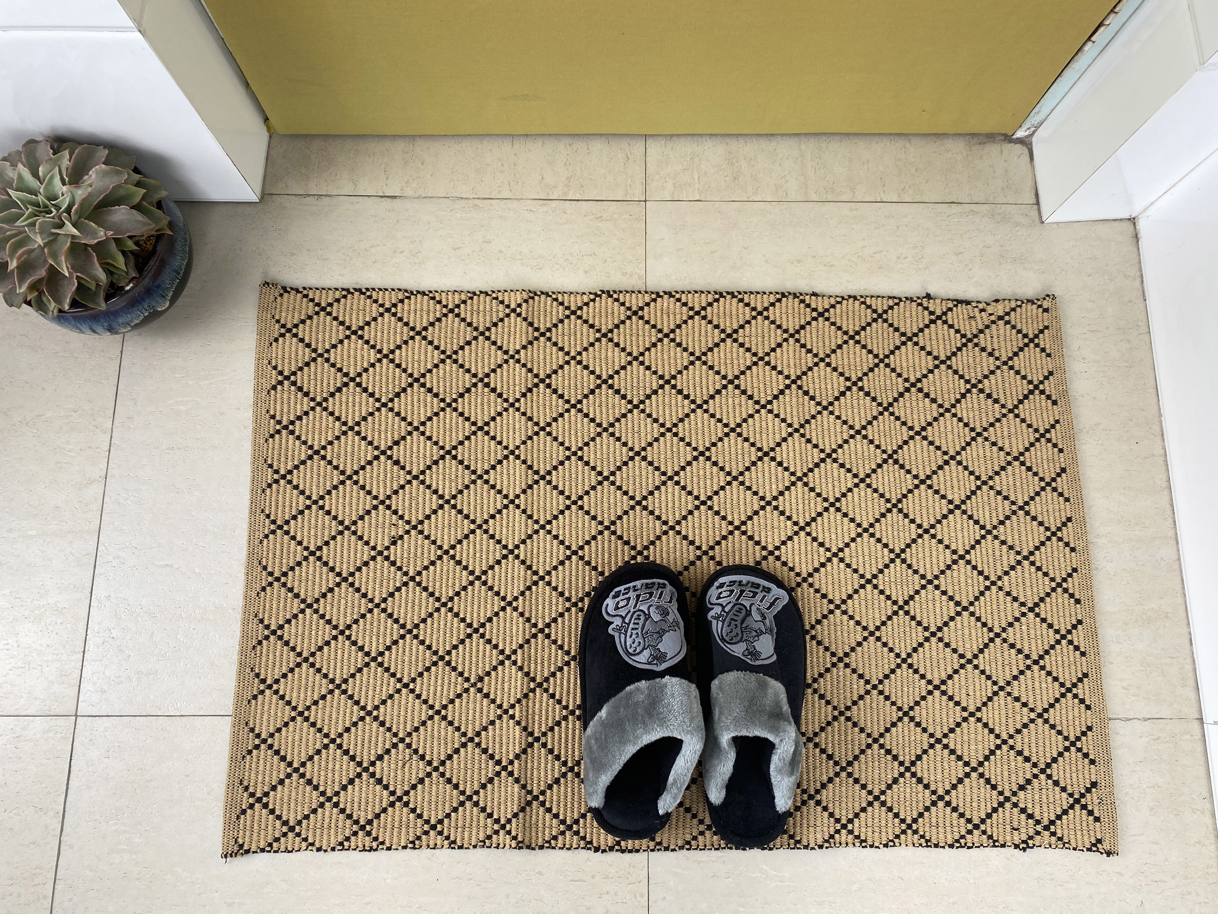 Sophisticated Hand-Woven Cotton Floor Mats - Versatile Design Addition for Modern Living Spaces