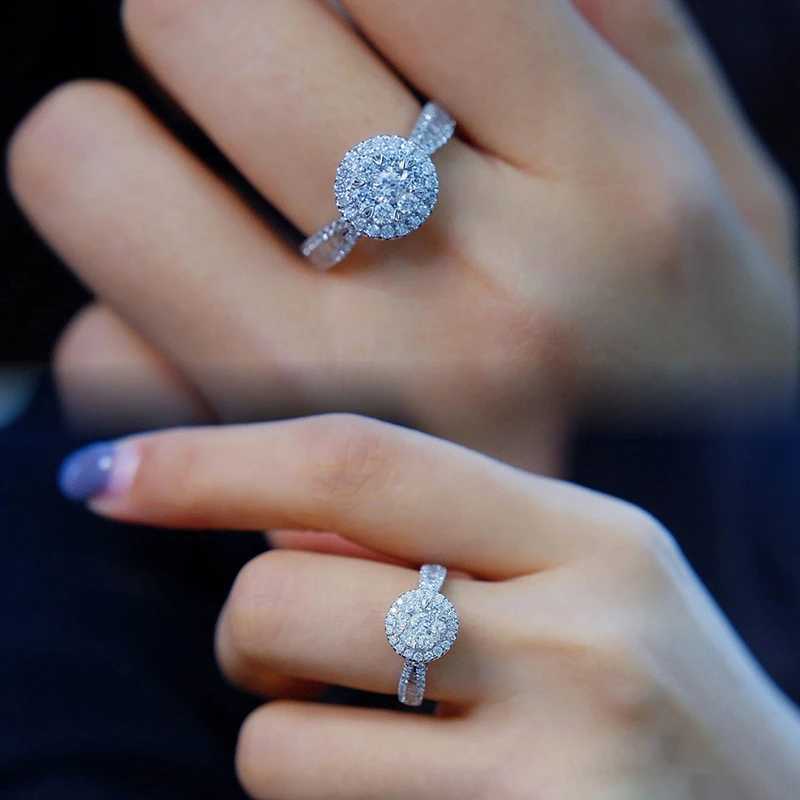Huitan Elegant La Luxury Ring Bridal Wedding Band with Brilliant Zirconia Graceful Gorgeous Finger Accories for EngagementXJ250104
