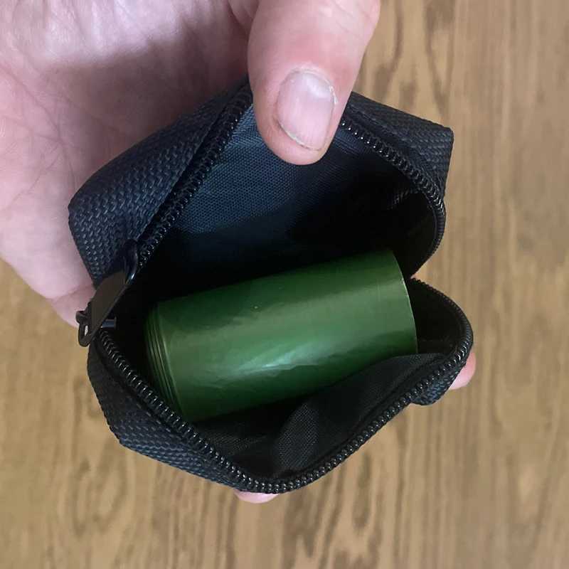 Dog Poop Bags Dispenser Outdoor Puppy Poop Bag Holder Pet Snack Bag Dog Accessories Dog Bags DispenserXJ250104