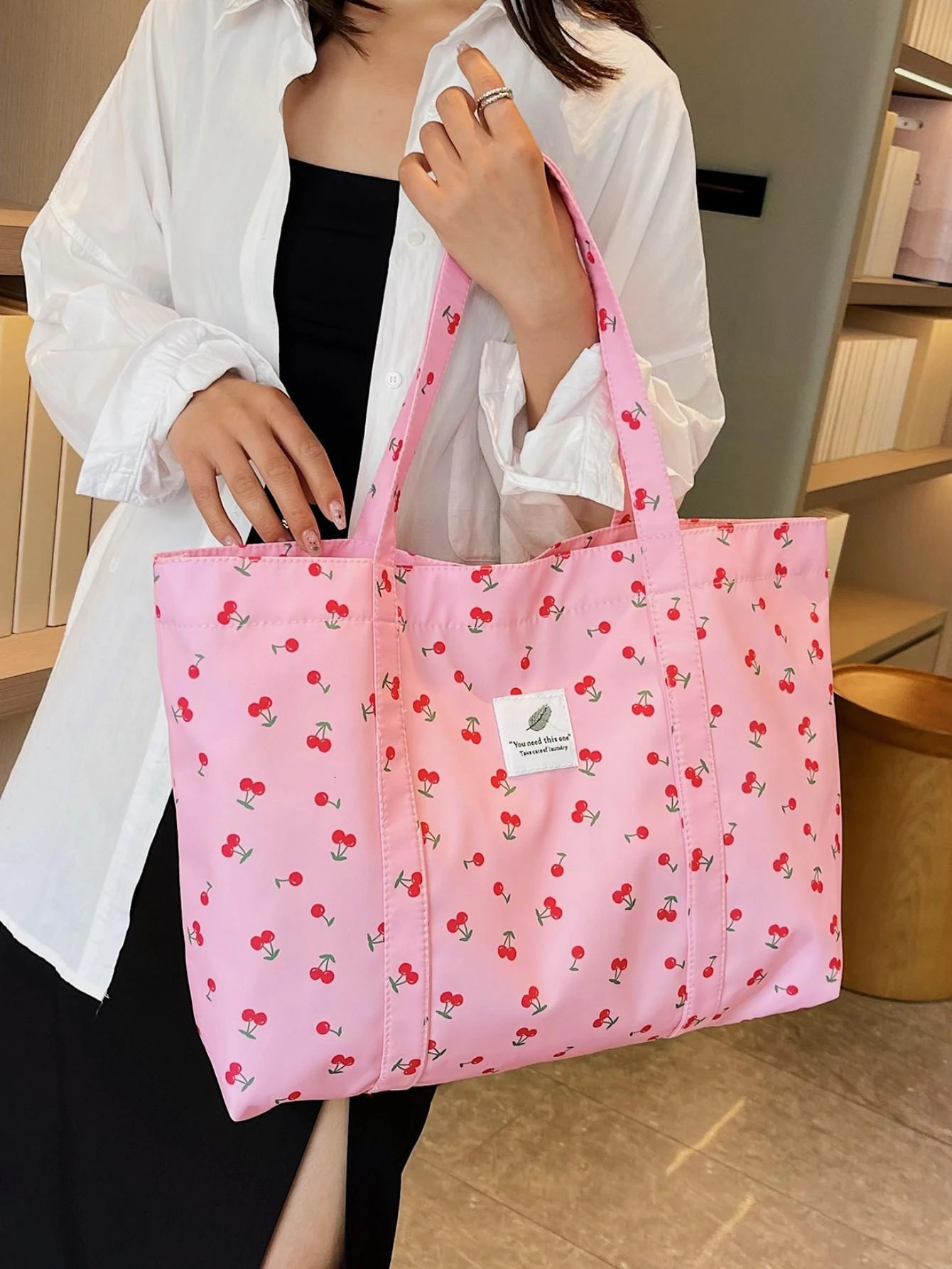Fashionable Sweet Pink Strawberry Cherry Tote Bag For Women Large Capacity Casual Versatile Portable Shopping Shoulder Bag 250102