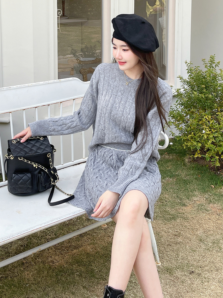 CL16655 Girls Cable Series Loose Sweater Jacket Women's Autumn High-end Knitted Sweater Short Skirt Set