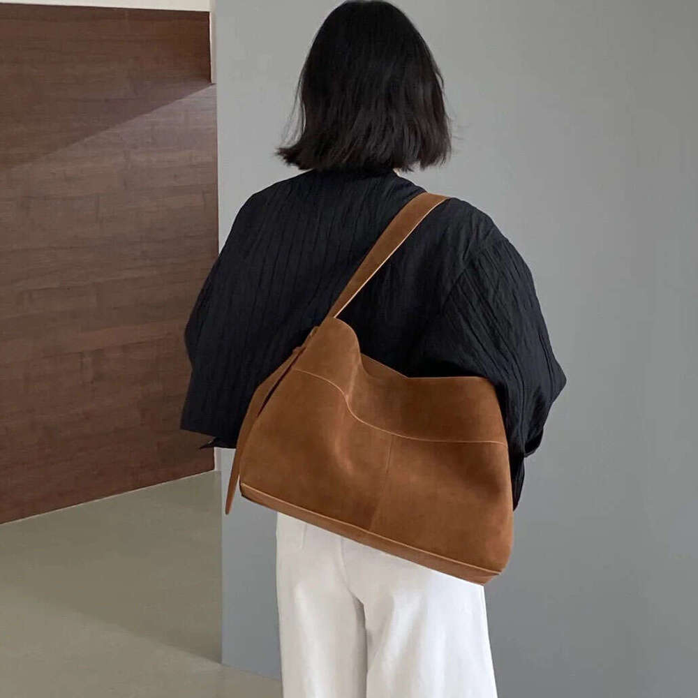 New Winter Matte Suede Cow Leather Women Tote Coffee Retro High-end Warm Color Female Shoulder Bag Huge Commute Travel Handbag