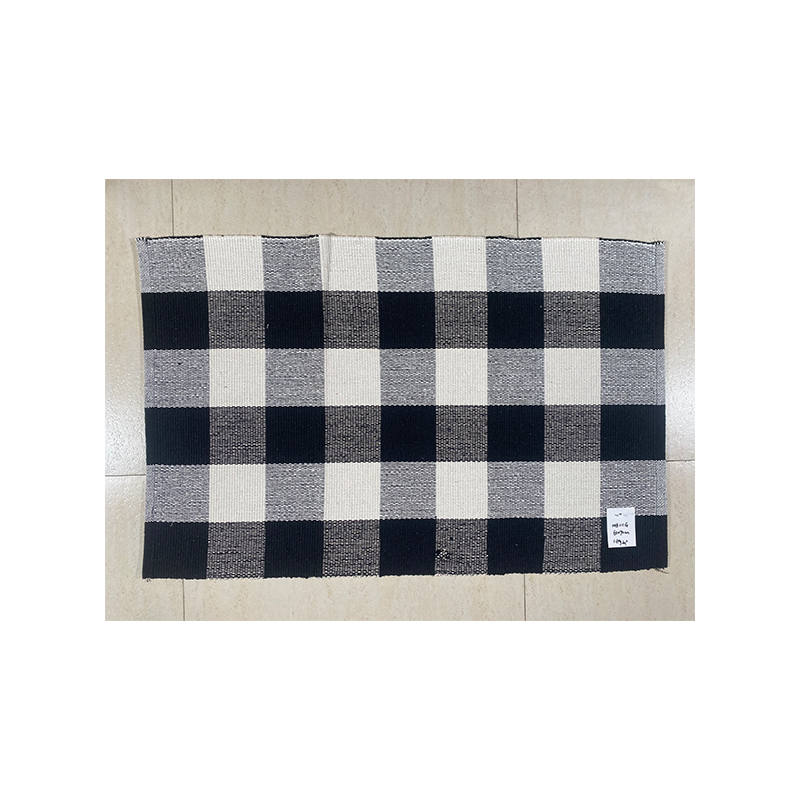 Contemporary Fashionable Cotton Area Rug Tailored Handcrafted Design with Superior Absorption