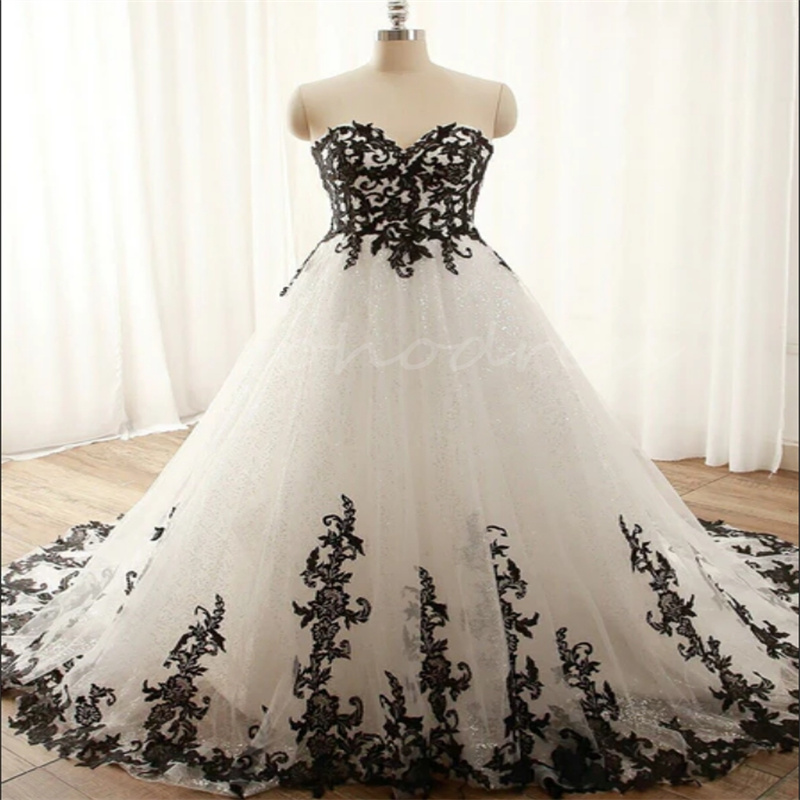 Glitter Black And White Gothic Wedding Dress Appliques Lace Ball Gown Corset Victorian Bridal Dress Fantasy Country Vestio De Novia Aesthetic Medieval