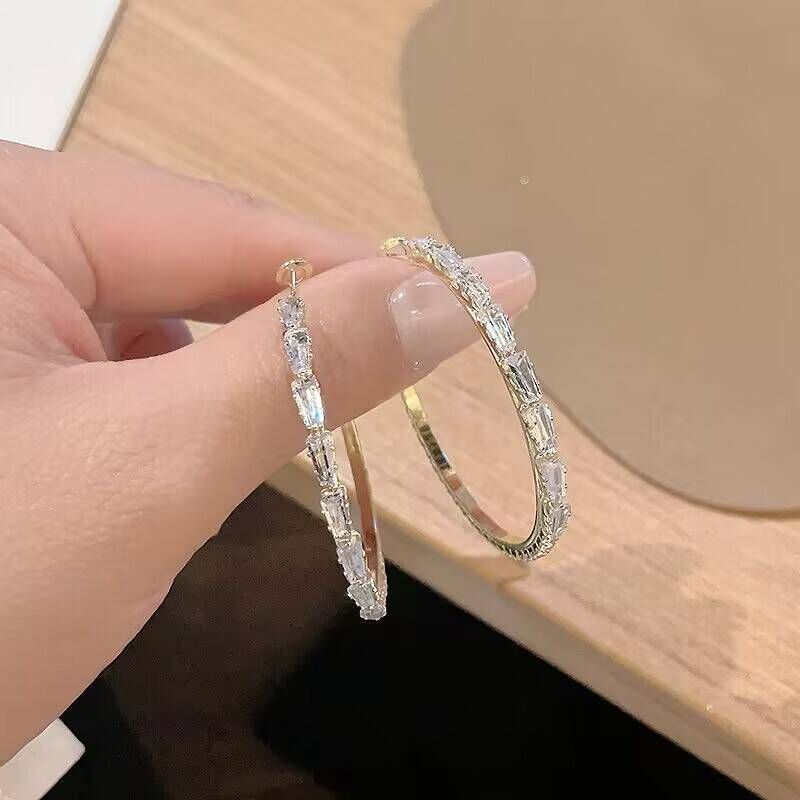 Big Zircon Hoop Earrings Huggie Diamond Ear rings for Women Fine Fashion Jewelry