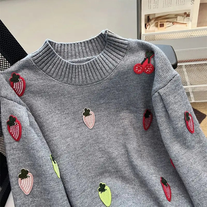 Women Clothing Embroidered O-neck Sweater Women Autumn Winter Fleece Warm Slim Top Tee All-match Printing Long Sleeve Tops 241223