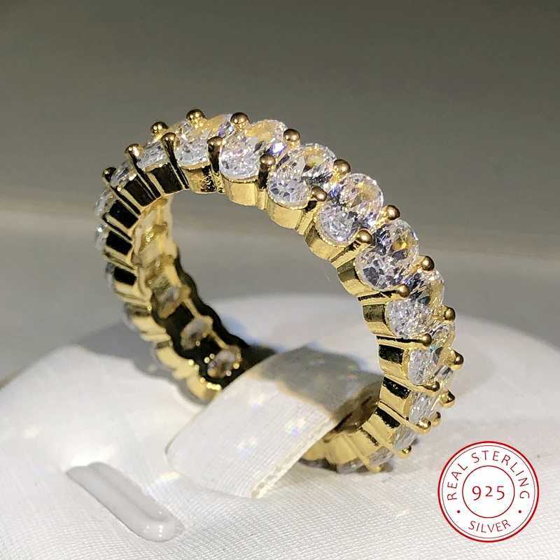 Luxury Charming Oval Crystal Engagement Promise Rings for Women 925 Sterling Silver Jewelry Shiny CZ Zircon Wedding RingXJ250104