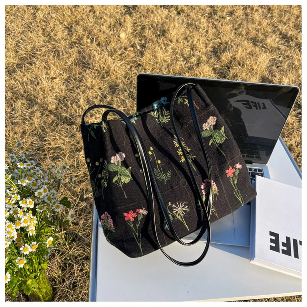 Large Capacity Embroidery Flowers Tote Bag Black PU Shoulder Strap Womens Canvas Bags High-quality Fabric Bucket Handbag bolsos 250102
