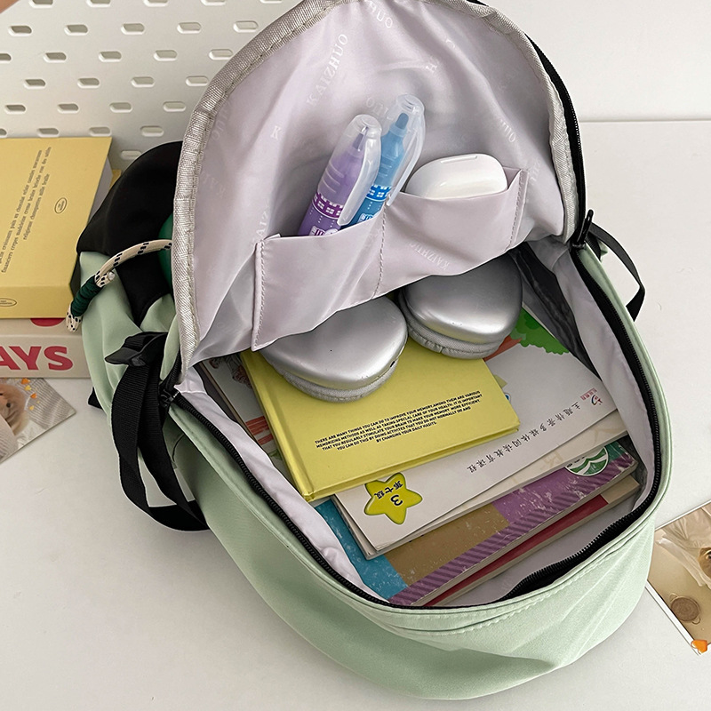 New niche personalized large capacity casual backpack with female texture for elementary, middle, and high school students' backpacks