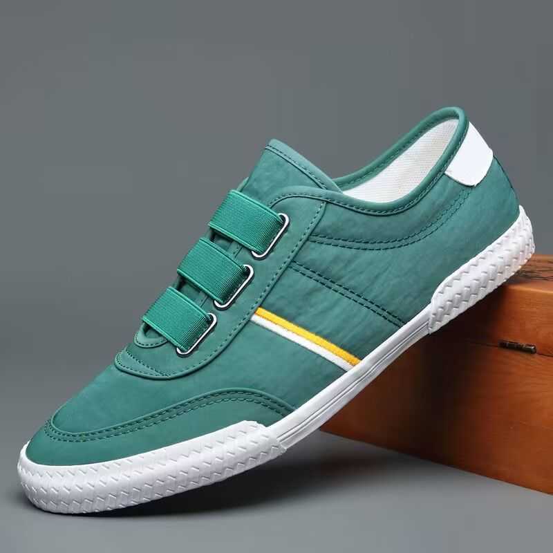 Designer shoes Casual canvas shoes mens sneakers spring new white shoes versatile mens designer sports board shoes fashion versatile mens fashion shoe