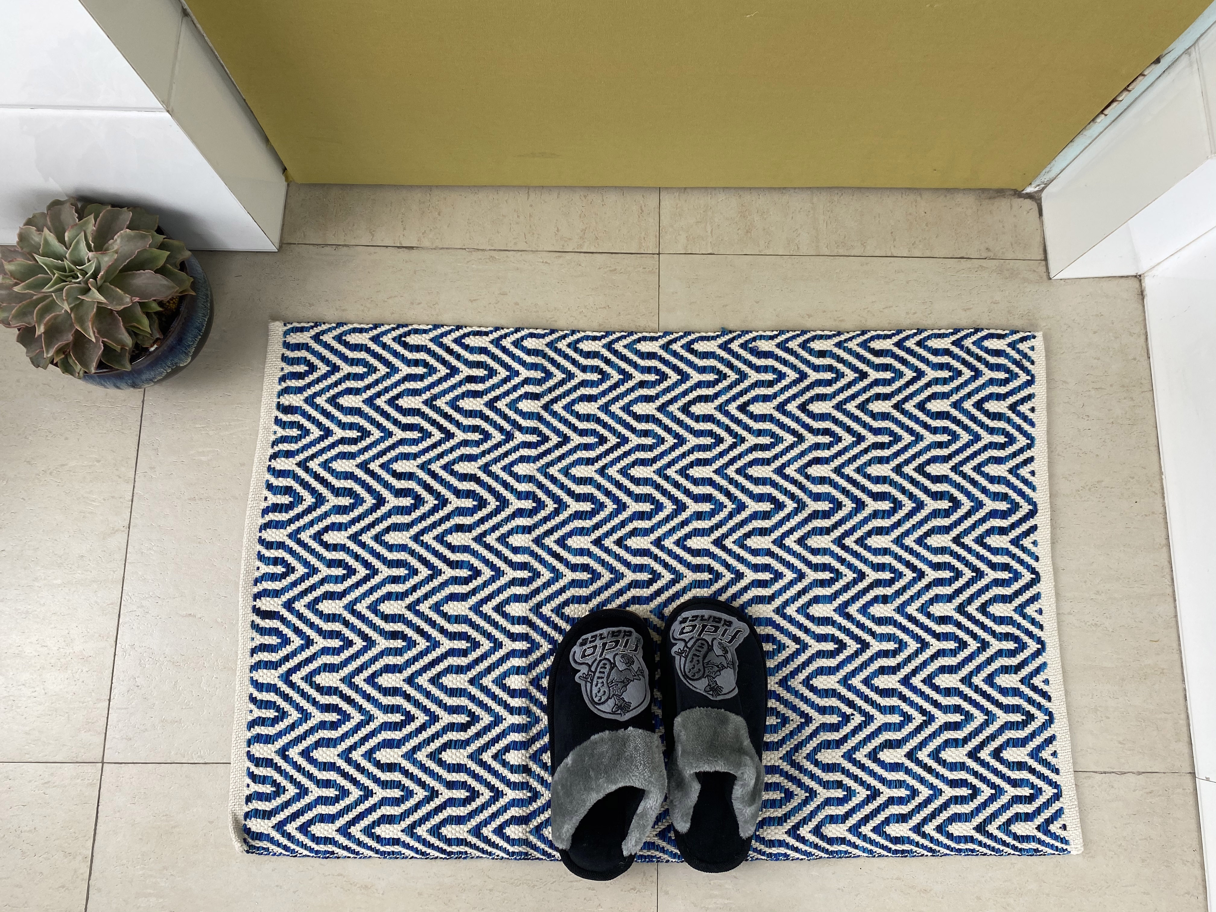 Handcrafted Premium Cotton Rugs Available in Various Styles for Any Space