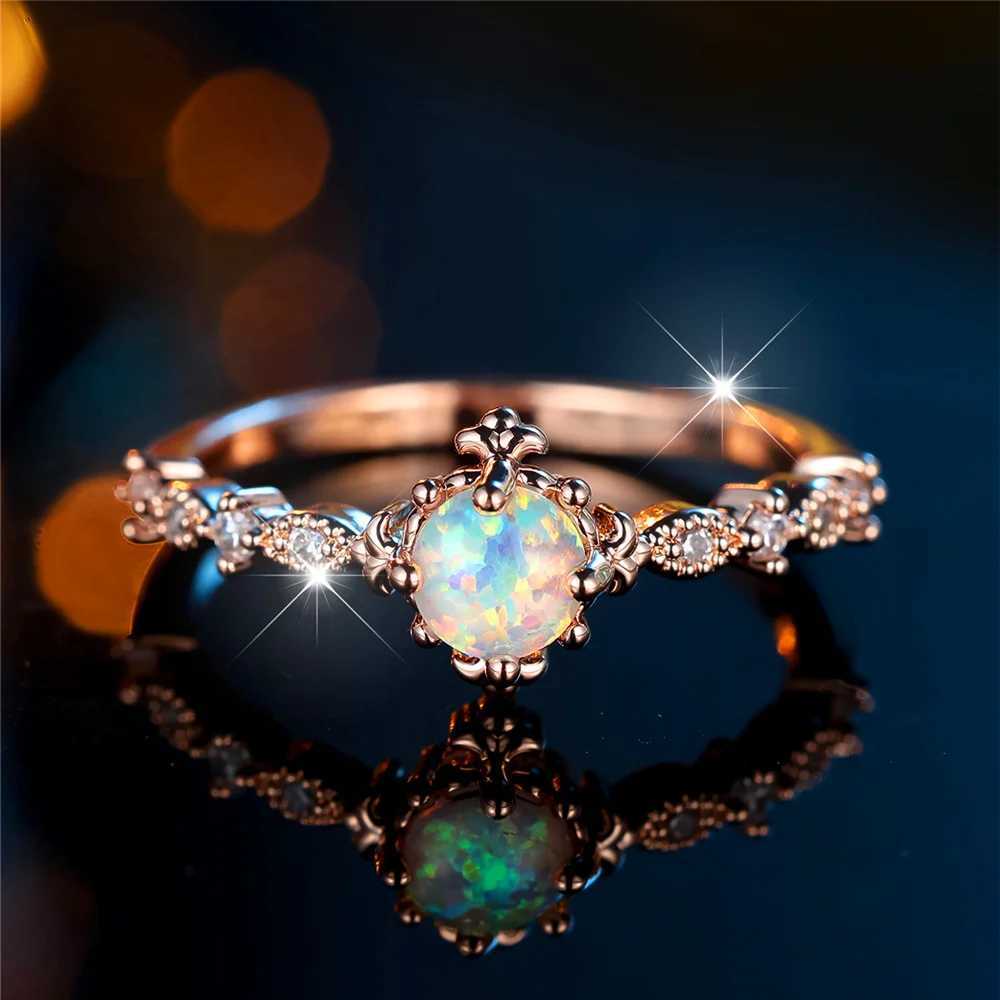 Charm Female Opal Stone Round Ring Rose Gold Color Cute Gift Wedding Jewelry For WomenXJ250104