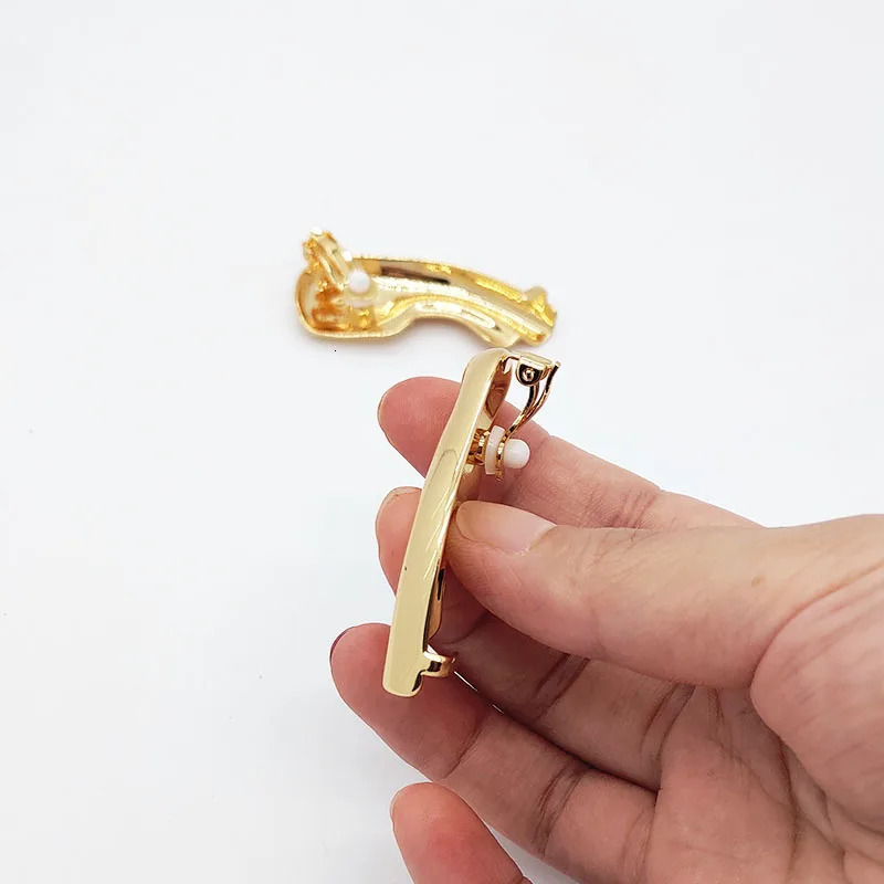Earlobe Ear Cuff Clip On Earrings Without Piercing For Women men Gold Color Auricle Earings punk 250103