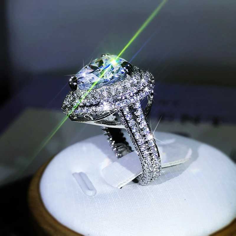 925 Silver Romantic Female Heart-shed Austrian Crystal Big White Zircon Wedding Rings For Women Valentines Day sXJ250104