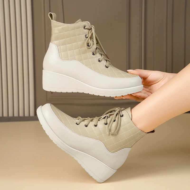 AIYUQI Snow Boots Women Wedge Genuine Leather Winter Boots Women Large Size Non-slip Natural Wool Mom Ankle Boots Women