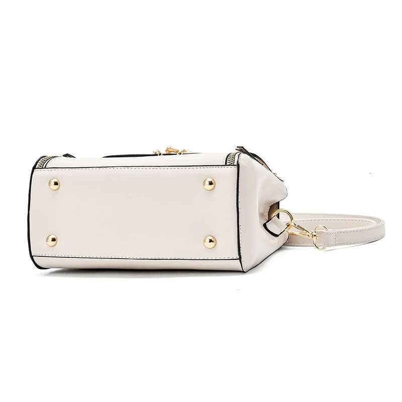 New Travel Handbag Women s Designer Trendy Crossbody Bag Fashion Shoulder Bag bag