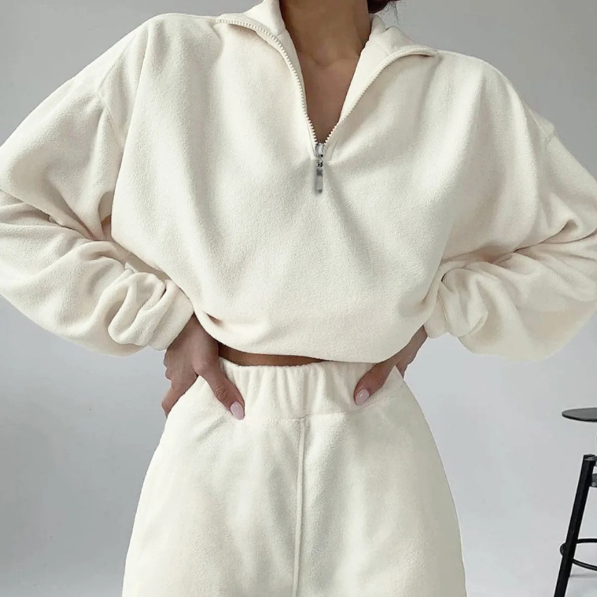 Fashionable womens sports 2-piece set casual long sleeved half height lapel zipper hooded sweatshirt pocket mens loose suit womens pants set 241230