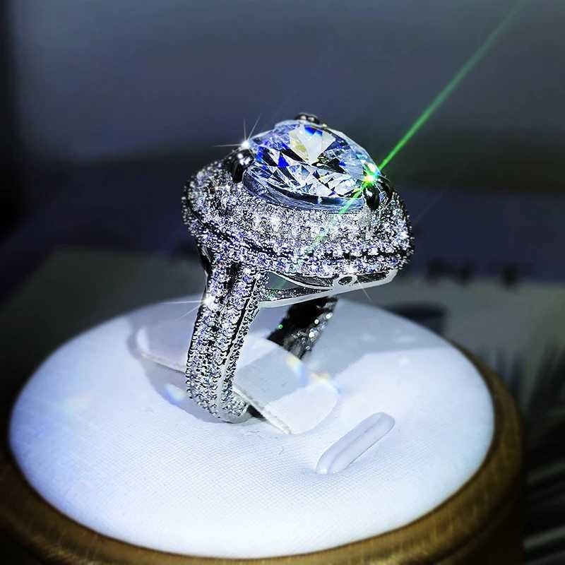 925 Silver Romantic Female Heart-shed Austrian Crystal Big White Zircon Wedding Rings For Women Valentines Day sXJ250104