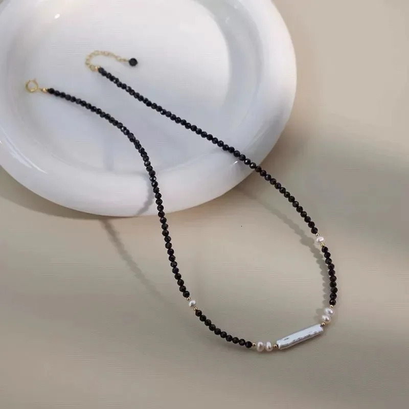 Baroque Long Pearl Bracelet Necklace Black Spar Niche Sense Womens Bracelet 250102