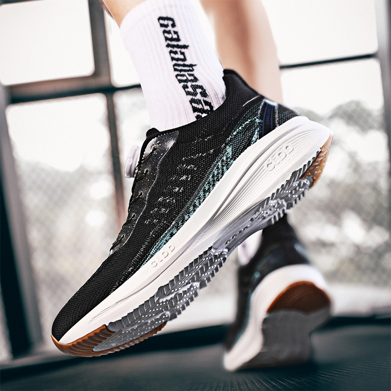 Men Sports Shoes Thick Sole Anti-slip Fashion Mesh NEW hot Breathable Outdoor Running Training Wear Triple Black Grey White Free shipping