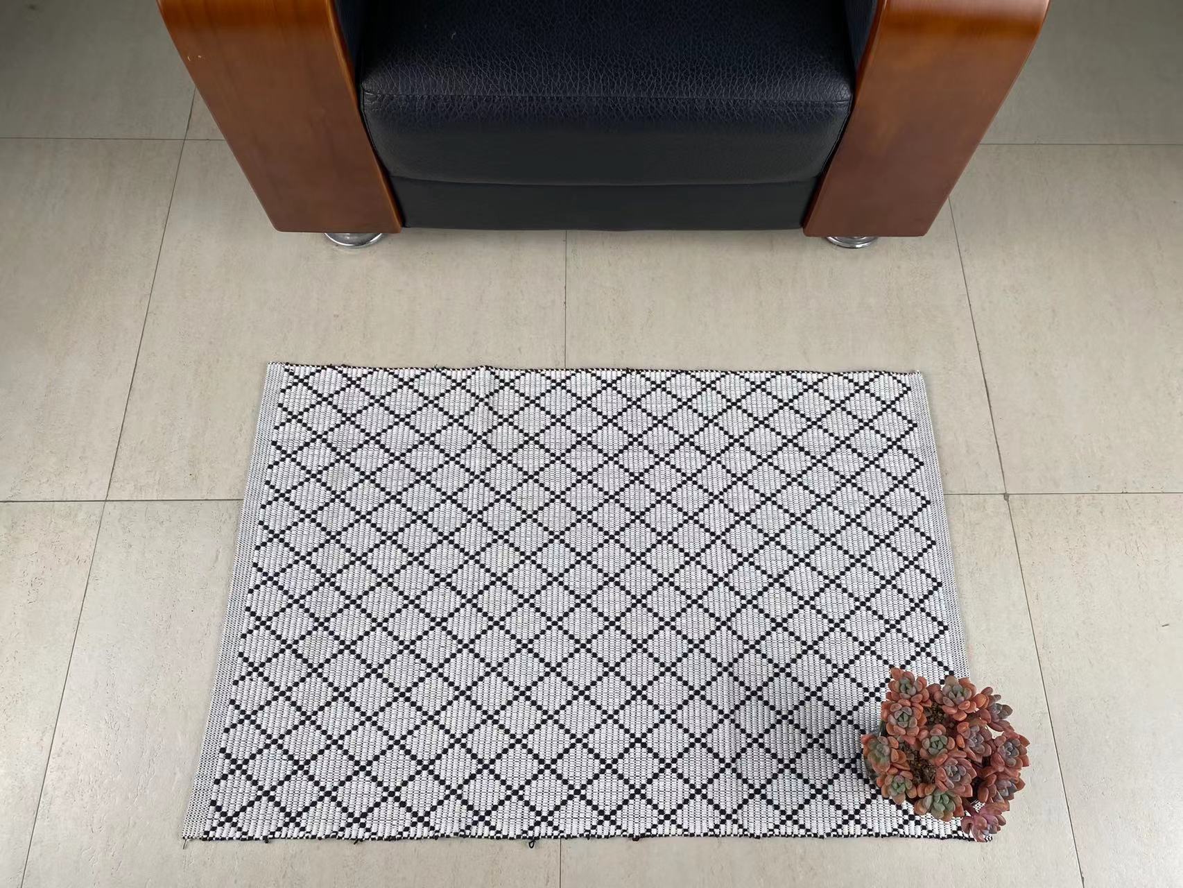 Tailored Designer Cotton Carpets | Premium Handcrafted Textiles for Elegant Interiors