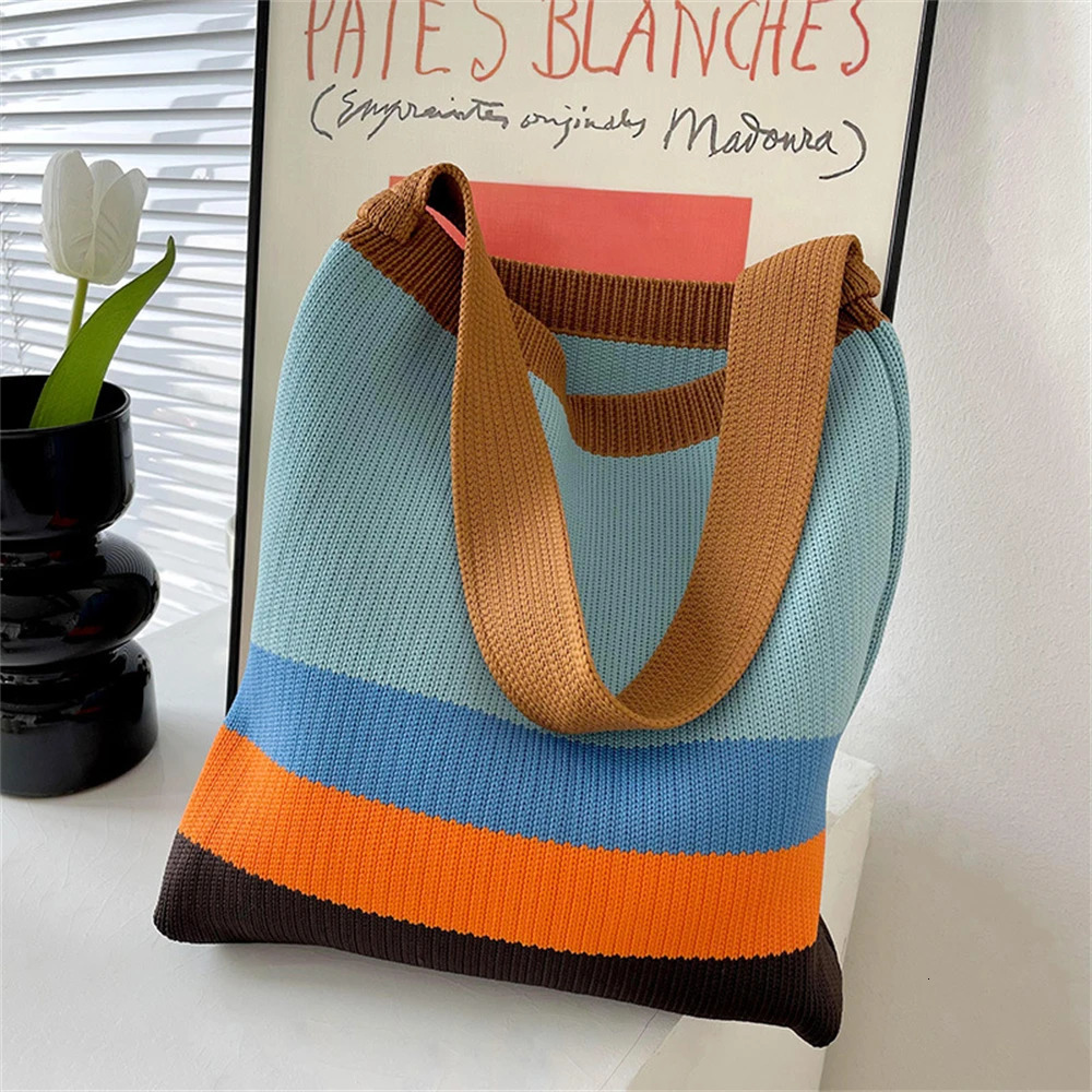 Womens Knitted Striped Shoulder Bag Female Woven Crossbody Handbag Eco Large Capacity Shopper Bag Retro Rainbow Storage Bag 250102