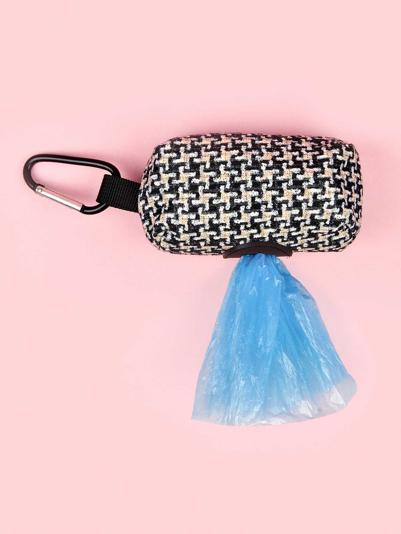 1pcs Furry Cute Design Dog Poop Bag Holder for Leash AttachmentNo Poop Bag And LeashXJ250104