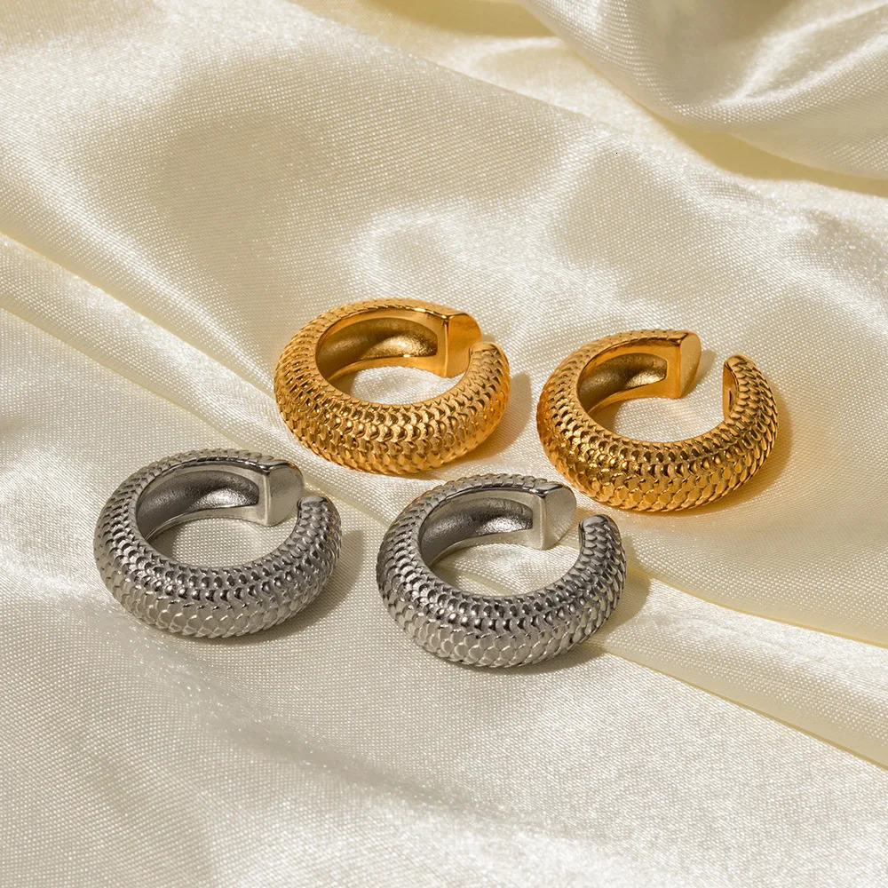 High-quality Stainless Steel Thick C Shaped Cuff Ear Clip Earring No Pierced Cartilage Earrings for Women Colorfast Jewelry 250103