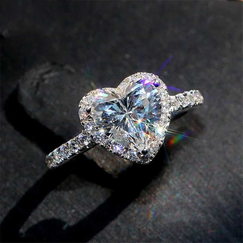 Queen Heart Diamond Ring 925 Sterling silver Engagement Wedding Band Rings for women Bridal Promise Party Jewelry GiftXJ250104
