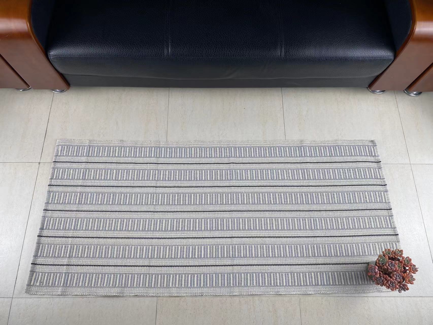 Durable Handcrafted Cotton Rugs Weather-Proof Finishing for Modern Interiors