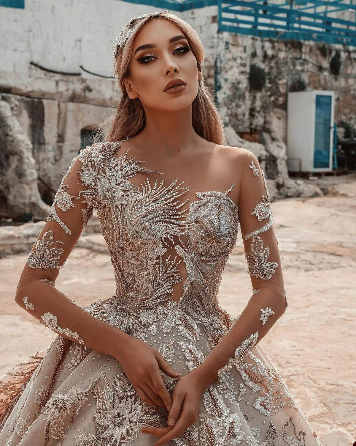 Modern Long Sleeve Lace Ball Gown Wedding Dresses Lace Net Appliqued Sequins Sweep Floor Cathedral Bridal Gowns Arabian Dubai Custom Made Vestidos De 