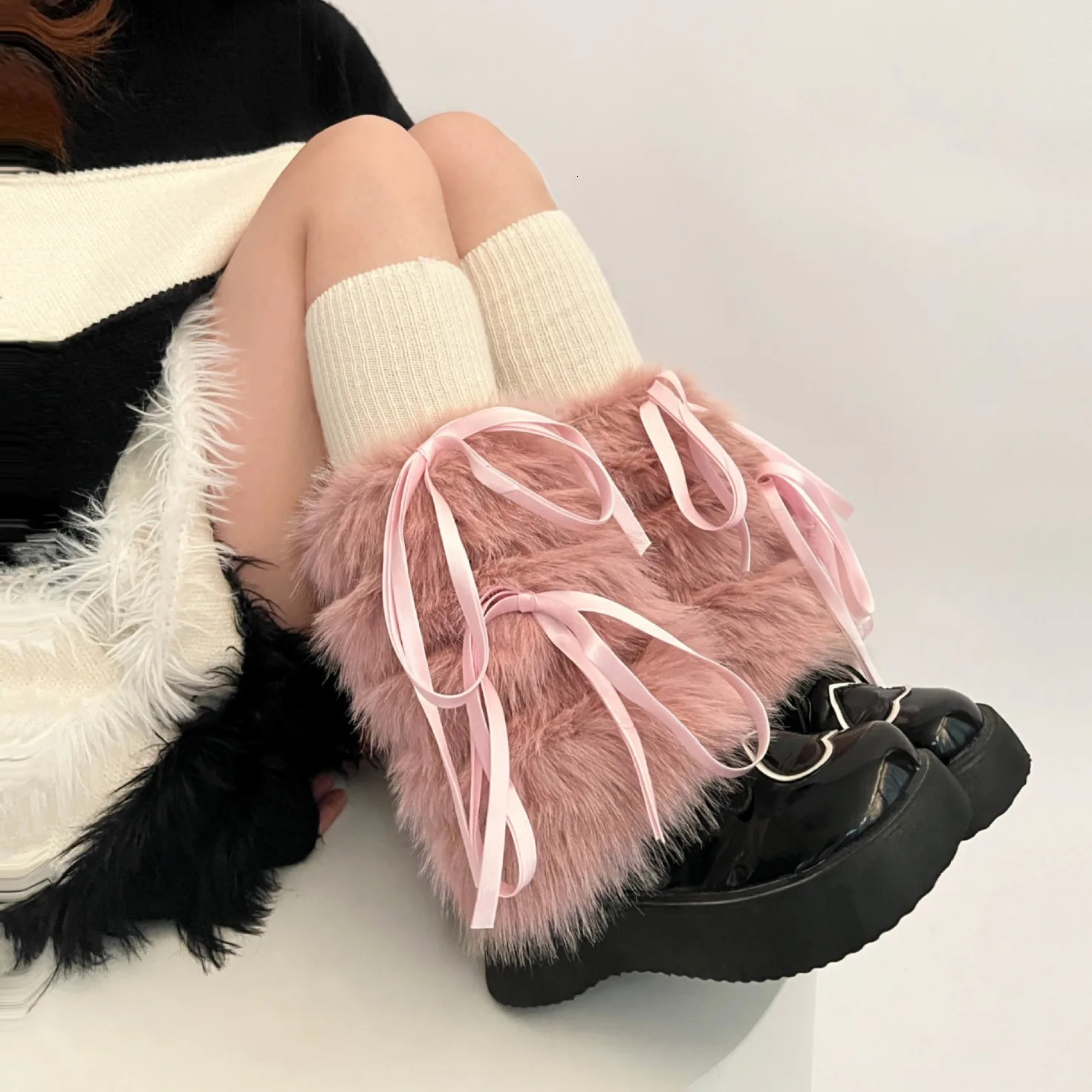 2024 JK Girls Boot Cuffs Leg Warmers Women Winter Warm Harajuku Sweet Ribbon Bowknot Furry Plush White Boot Cover Long Socks 250103