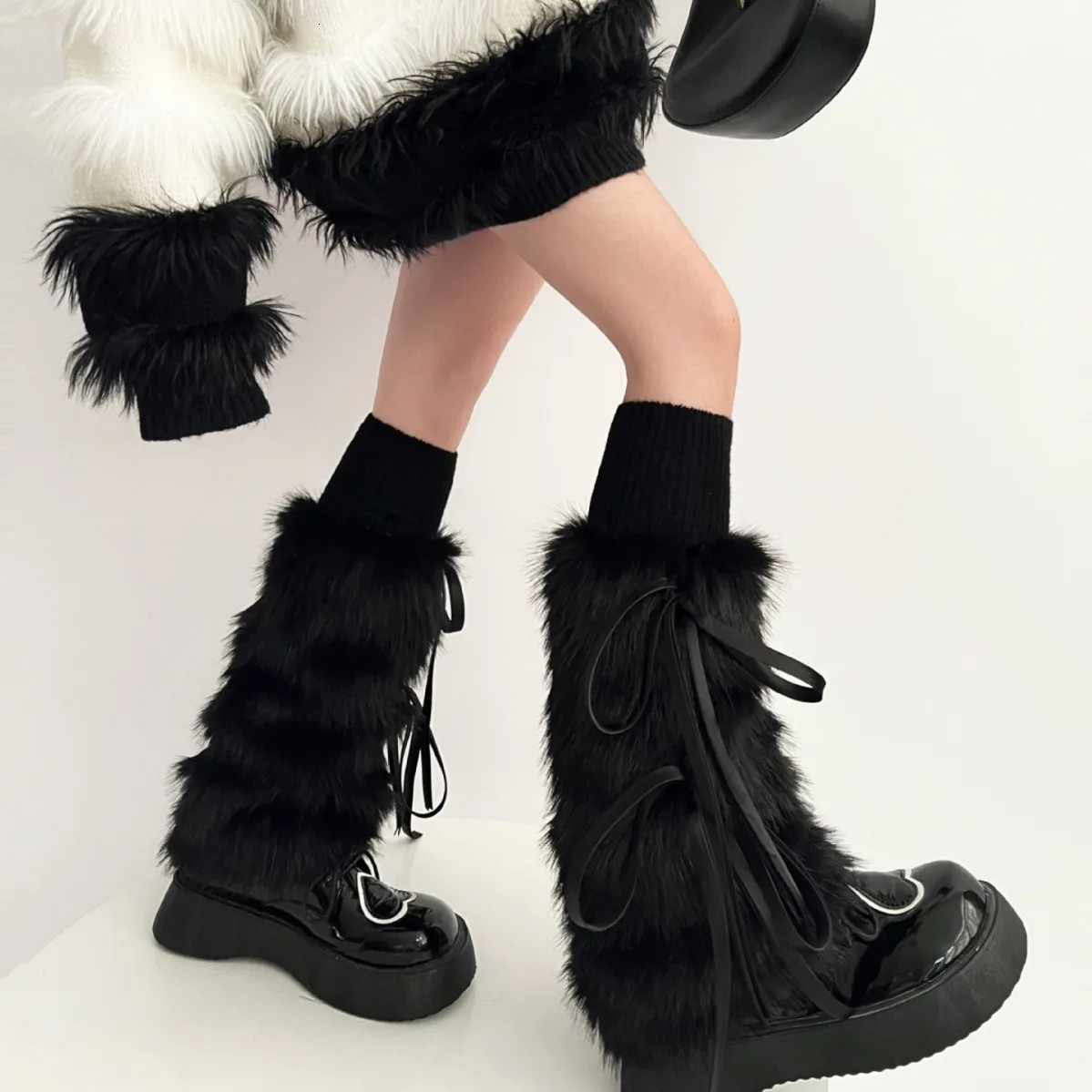 2024 JK Girls Boot Cuffs Leg Warmers Women Winter Warm Harajuku Sweet Ribbon Bowknot Furry Plush White Boot Cover Long Socks 250103