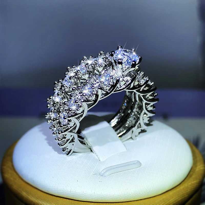 Fashionable High-End Full Diamond Full Zircon Pair Ring Design 925 Sterling Silver Party Wedding Engagement Jewelry GiftXJ250104