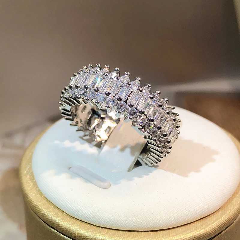 Unique brand new luxury jewelry 925 sterling silver marquis cut white AAAA cubic zirconia womens wedding ringXJ250412