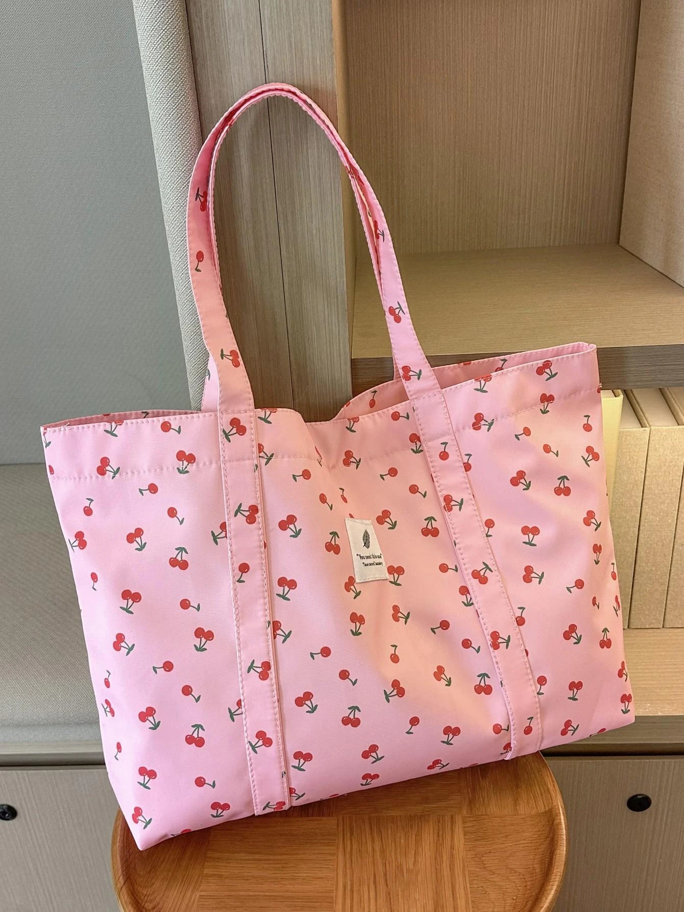 Fashionable Sweet Pink Strawberry Cherry Tote Bag For Women Large Capacity Casual Versatile Portable Shopping Shoulder Bag 250102