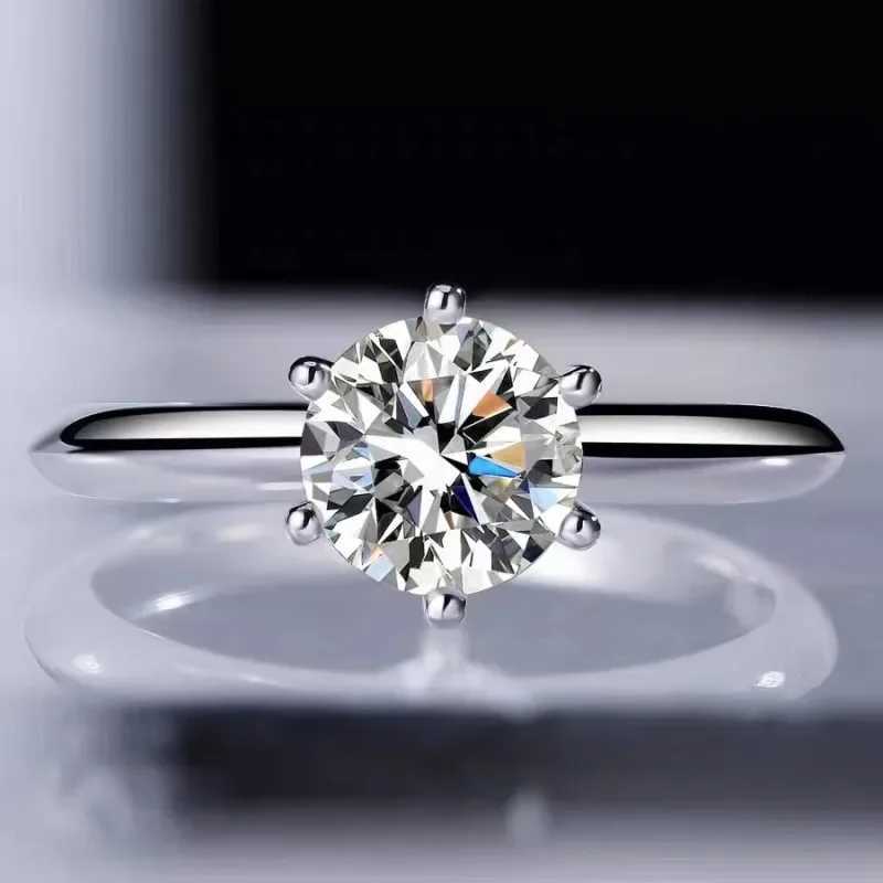 Solitaire ring Real 925 Sterling silver 1ct Moissanite cz Engagement Wedding Band Rings for women Bridal Statement Party JewelryXJ250514