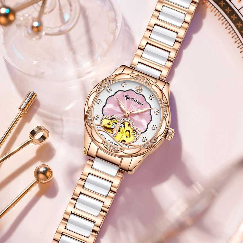 New Womens Wrist Luxury Brand Elegant Heart Hollow Mechanical Fashion Women Reloj Para Mujer W250104