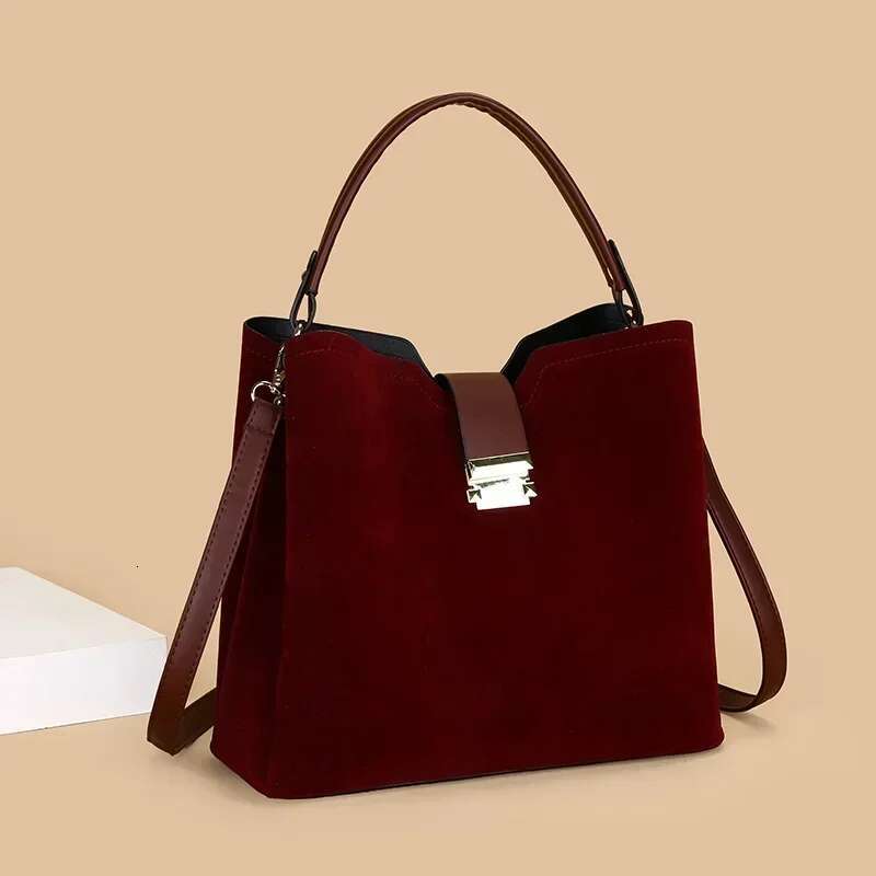 Women s high quality PU handbag solid color exquisite shoulder strap accessories casual designer handbag shoulder bag women s hot selling bag bag