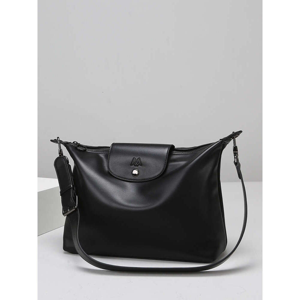 Women's Bags handbag Women's soft leather commuting versatile underarm fashionable large capacity tote bag, high-end sense shoulder bag