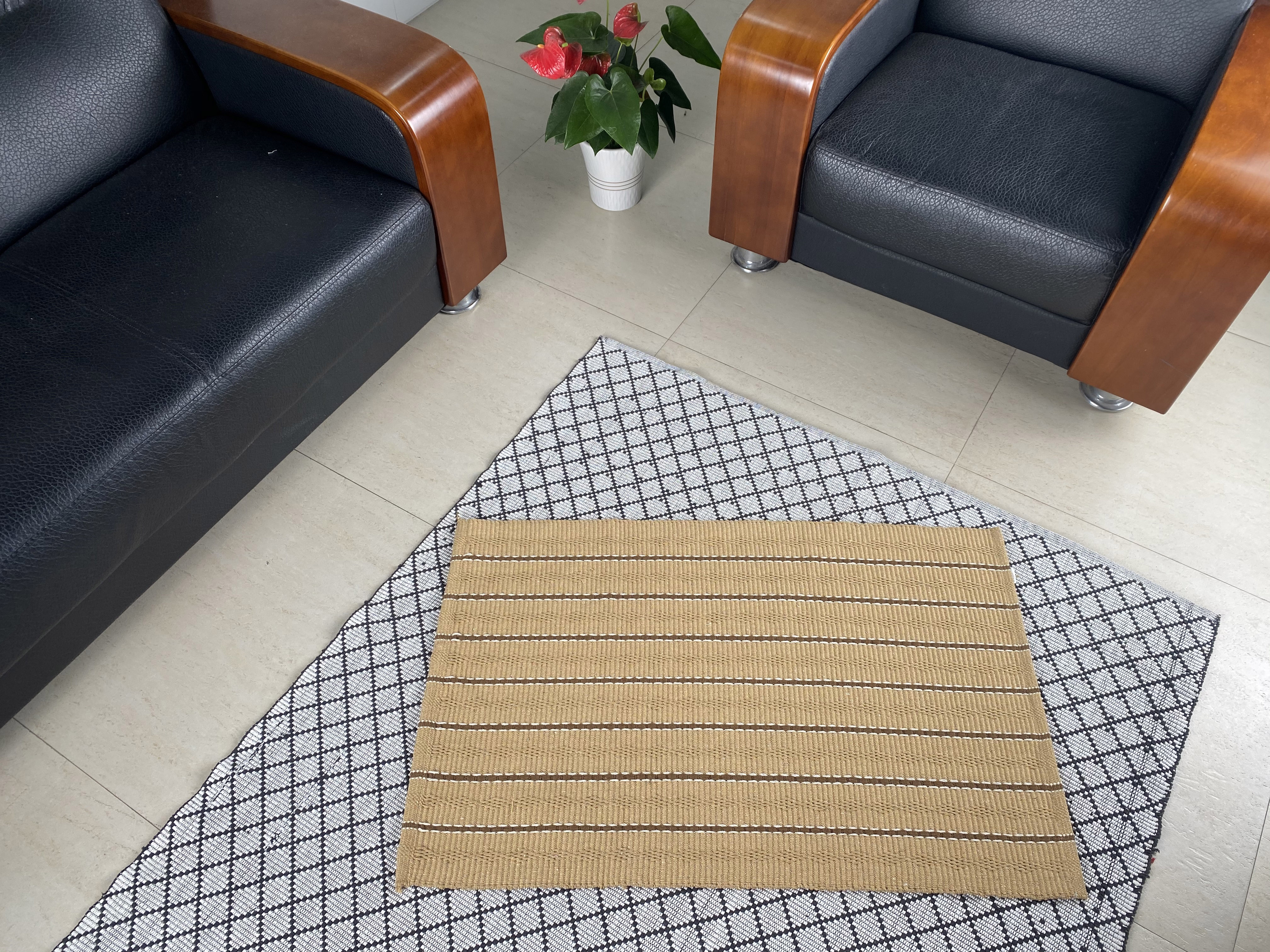 Handcrafted Contemporary Cotton Area Rug - Premium Quality & Superb Absorbency