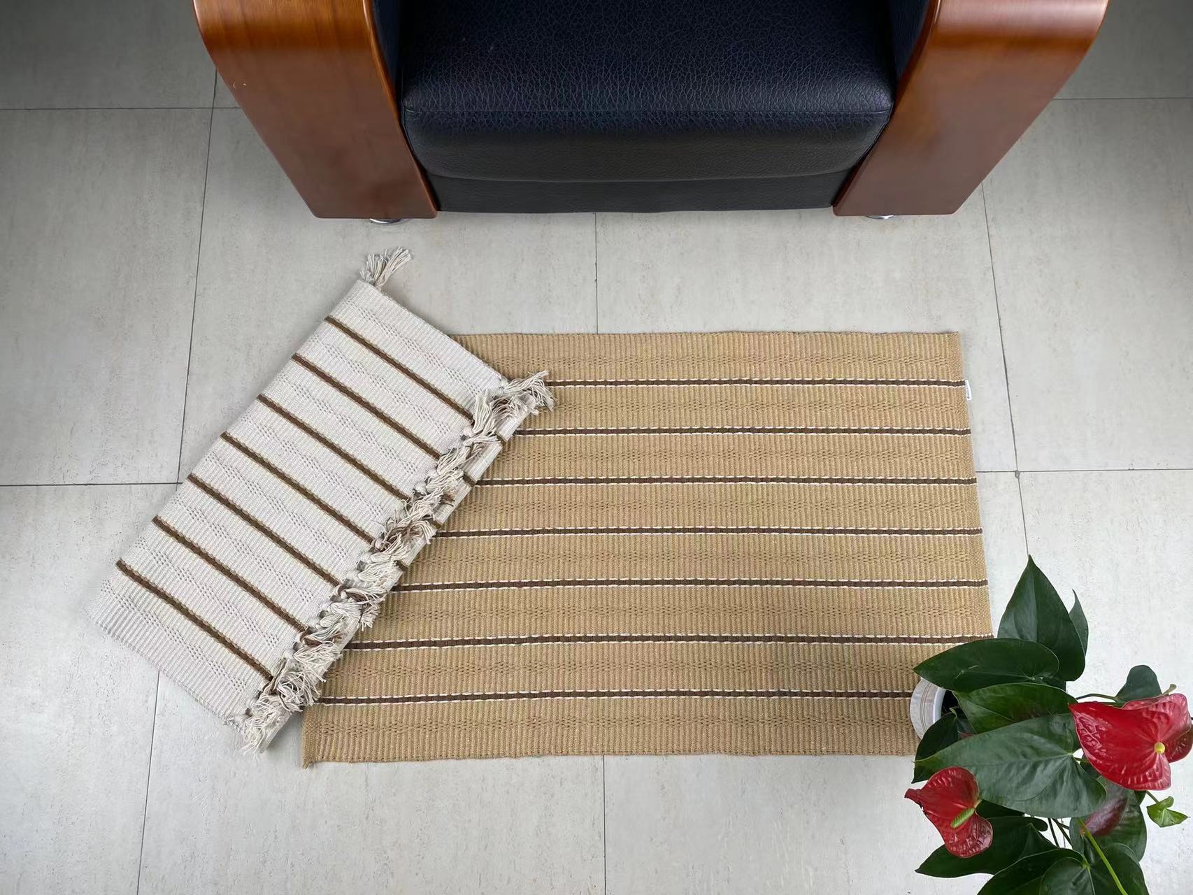 Handcrafted Contemporary Cotton Area Rug - Premium Quality & Superb Absorbency