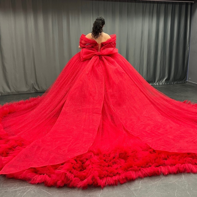 Red Quinceanera Dresses Ball Gown OffThe Shoulder Sequin Applique Lace Beading Tulle Tiered Bow Party Princess Vestidos 15 XV Anos Sweet 16 Dress