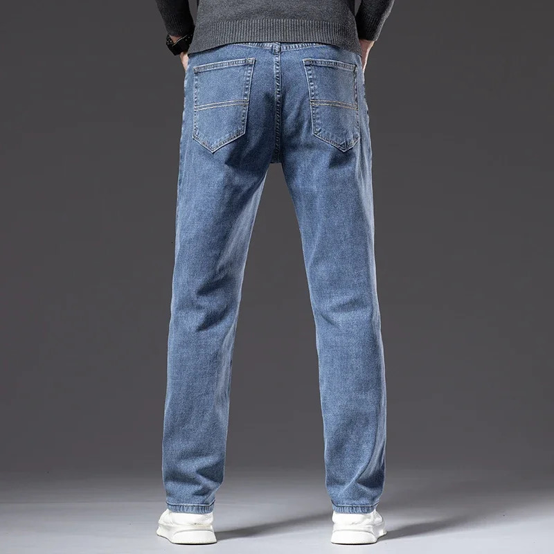 Mens Traight Loose Jeans Cotton Business Casual Stretch Denim Pants Male Trousers Clothing Plus Size 42 44 241230