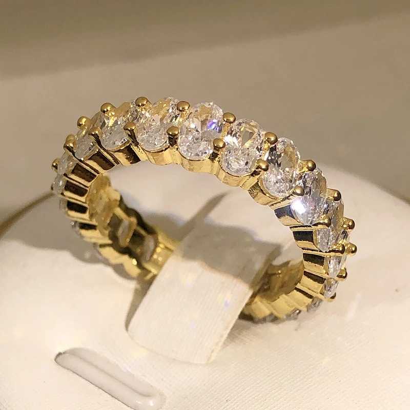 Luxury Charming Oval Crystal Engagement Promise Rings for Women 925 Sterling Silver Jewelry Shiny CZ Zircon Wedding RingXJ250104