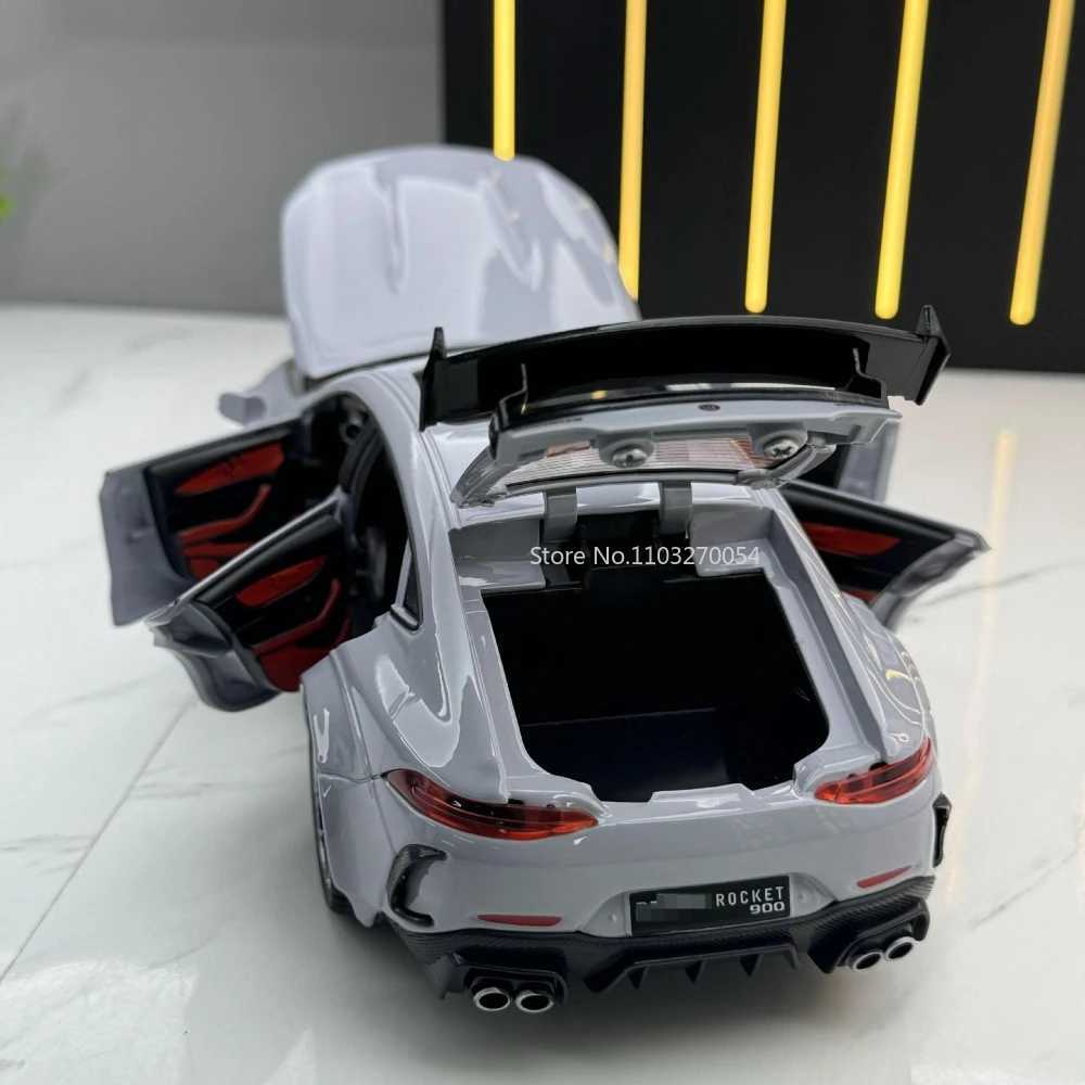 Diecast Model Cars 1/24 Alloy Model B900 Sports Car Toy Metal Body 6-Door Opend Sound and Light Pullback Function Models Vehicle Series Organizer CL25