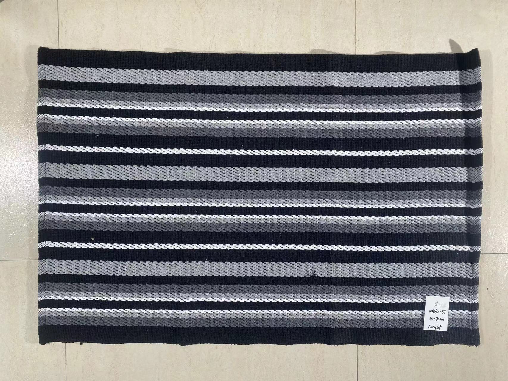 Elegant Durable Cotton Rugs with Multiple Colors for Living Rooms
