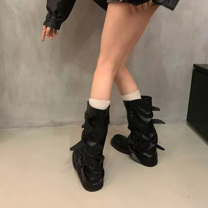 Round Toe Belt Buckle Women Boots Fashion Flat Sole Mid Calf Autumn Niche Patent Leather Soid Women Shoes Arrivals 250103
