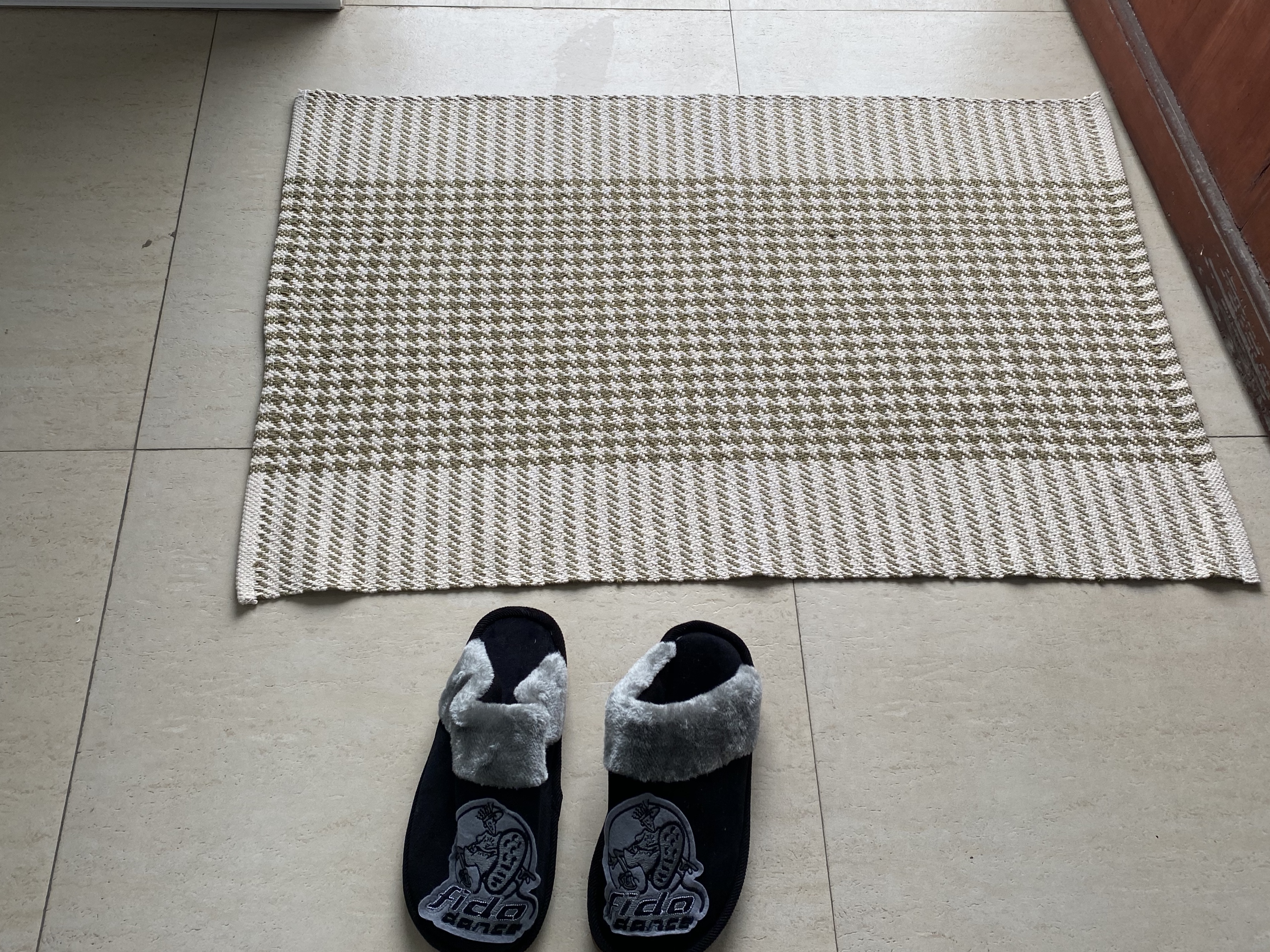 Elegant Handcrafted Cotton Floor Mat - Colorful Design & Sturdy Build